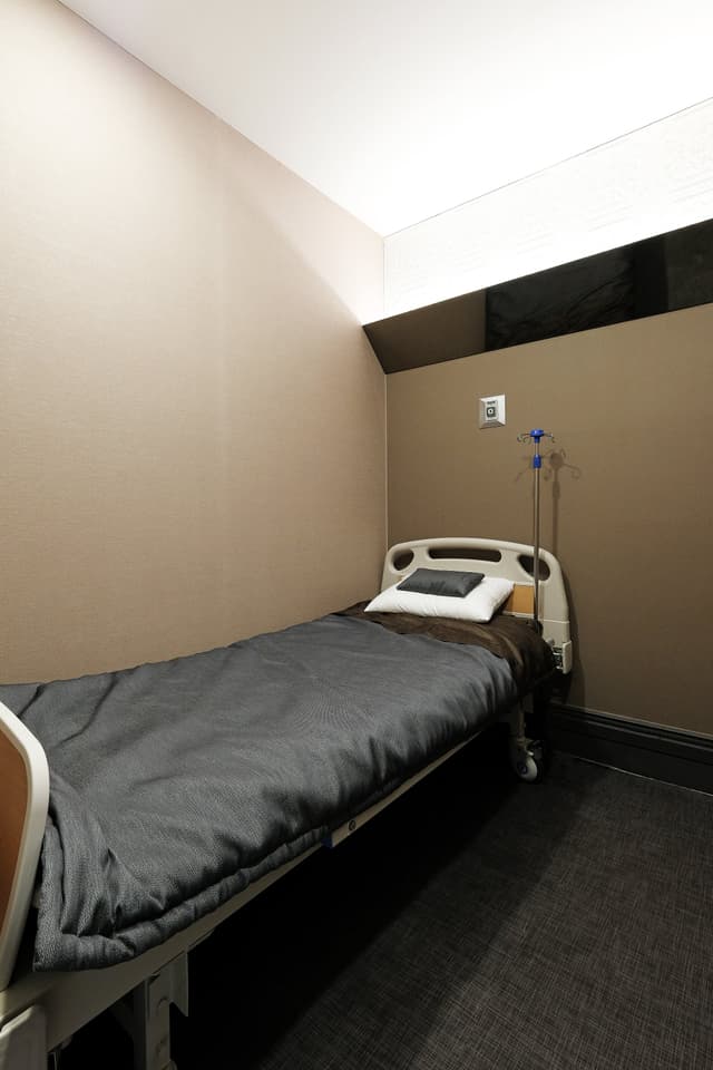 Signature Plastic Surgery Clinic 2
