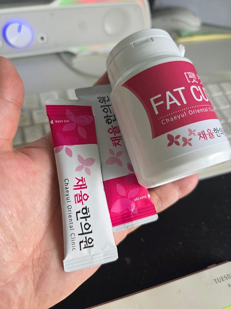 옷장정리 하다가 작년 반바지 안맞아서 충격먹고... 5키로 뺀 썰 풉니다ㅠ 1